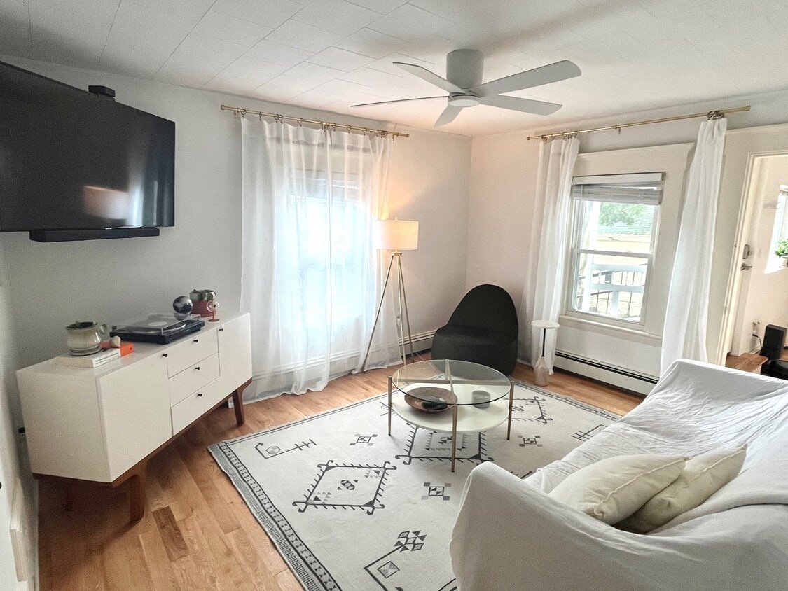 Photo - 34 Everett Ave (Somerville, MA)