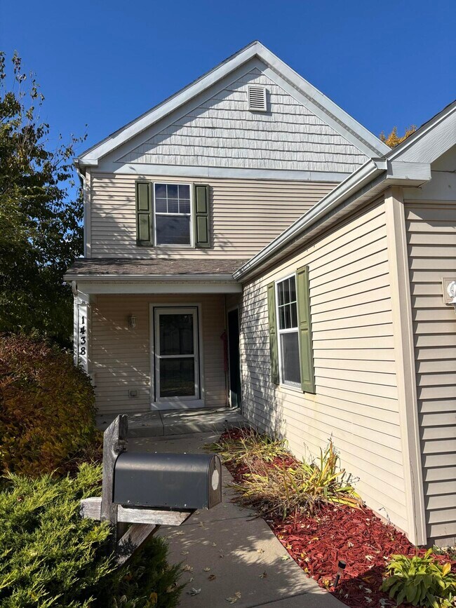 Building Photo - 1438 Cleveland Ave