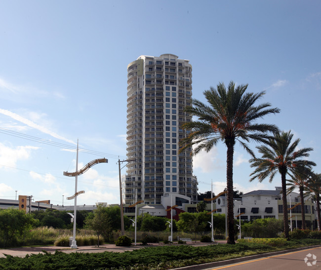 Foto del edificio - Towers of Channelside