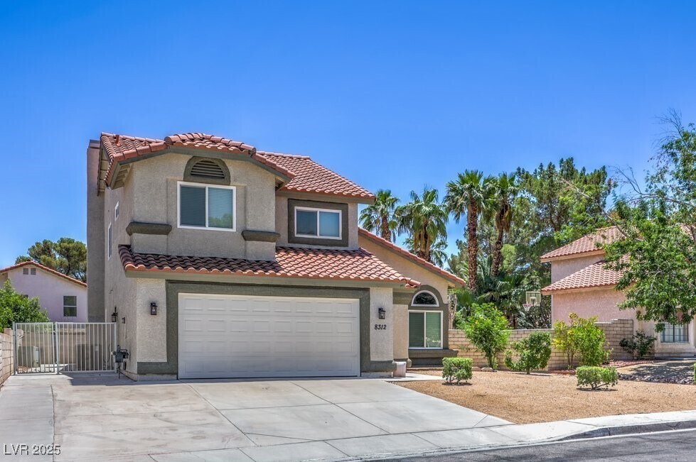 Foto principal - 8312 Huxley St