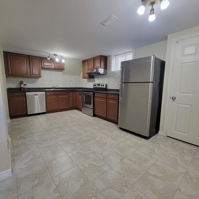 Photo du bâtiment - 32 Haida Dr