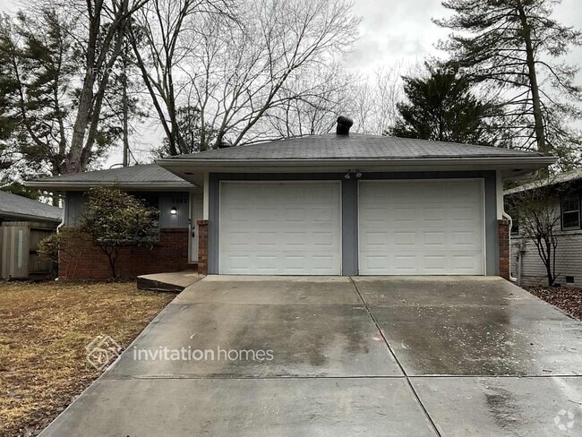 Building Photo - 2882 Lakemont Pl SW