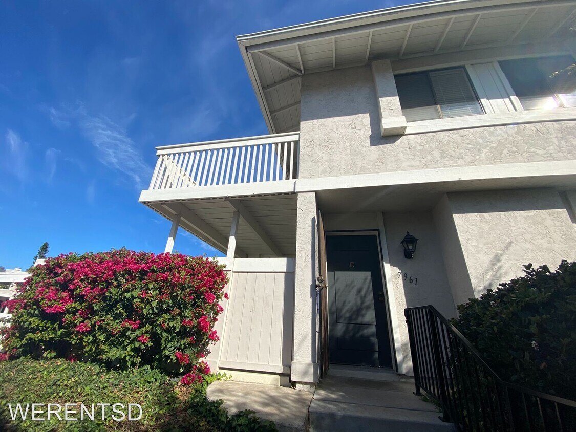 3 Br 1 5 Bath House 7961 Playmor Terrace House For Rent In San Diego Ca Apartments Com