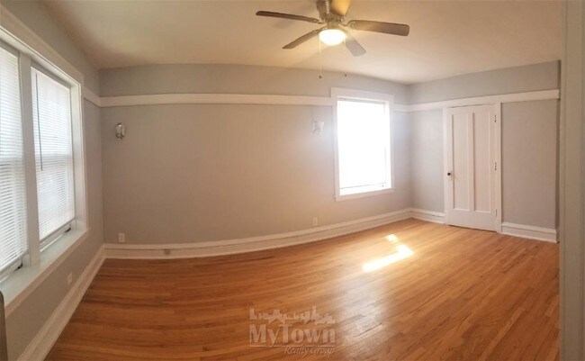 Foto del edificio - 4350 N Bell Ave