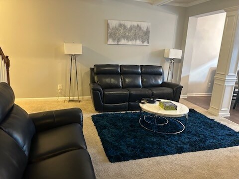 Foto del edificio - 5725 Radford Loop