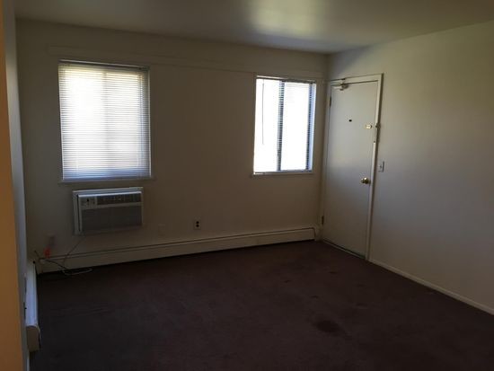 Foto principal - 41 Jacobstown Rd