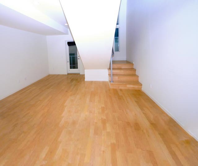 Building Photo - Modern Two Bedroom Hillcrest Condo