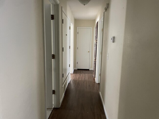 Foto del edificio - 3306 S Hill St