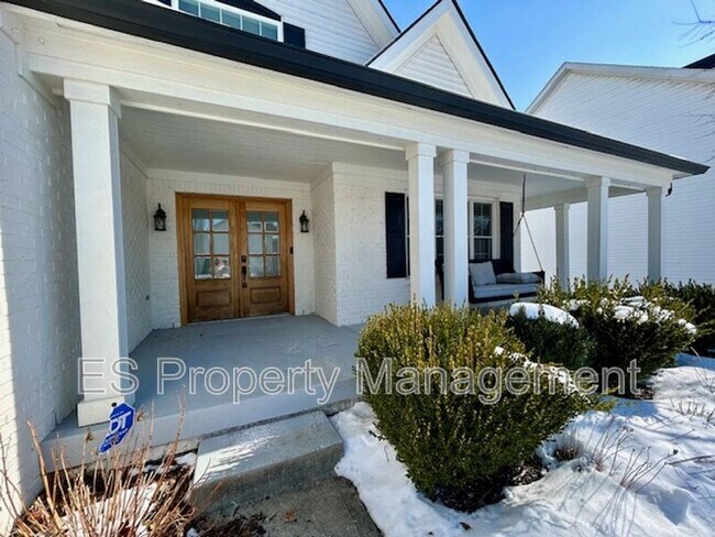 Building Photo - 18258 Benton Oak Dr