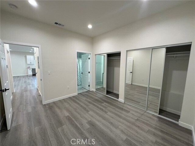 Foto del edificio - 10060 Pinewood Ave