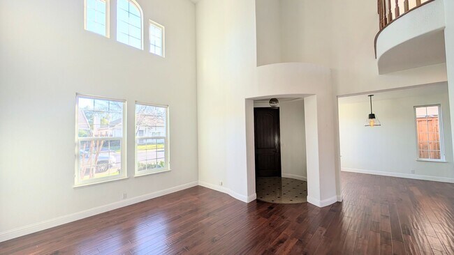 Foto del edificio - Gorgeous Single Family Home in Rocklin