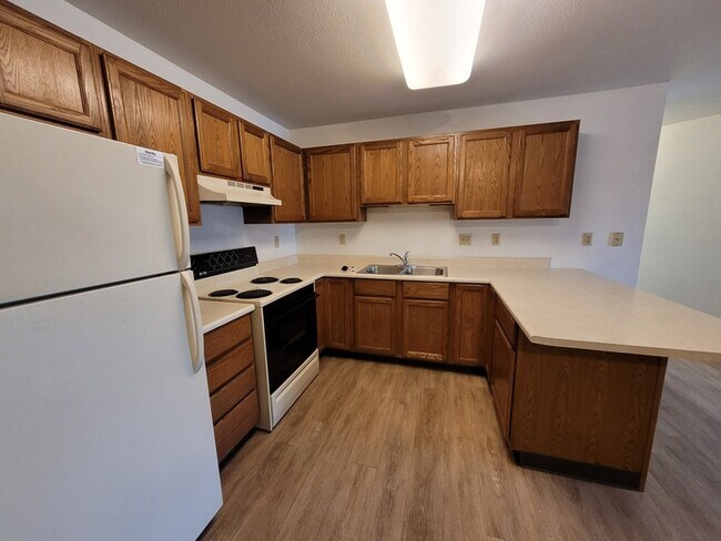 Foto del edificio - 230 Robbins St