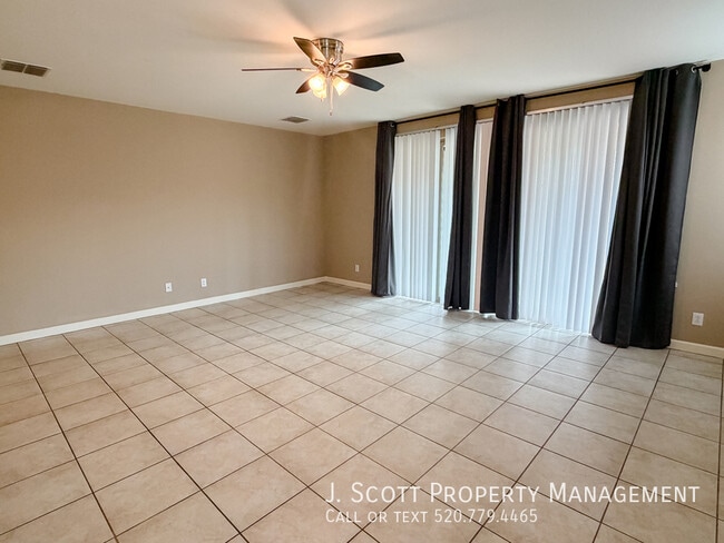 Foto del edificio - 9411 W Oregon Ave