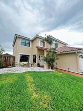 Building Photo - 9775 Arbor Meadow Dr