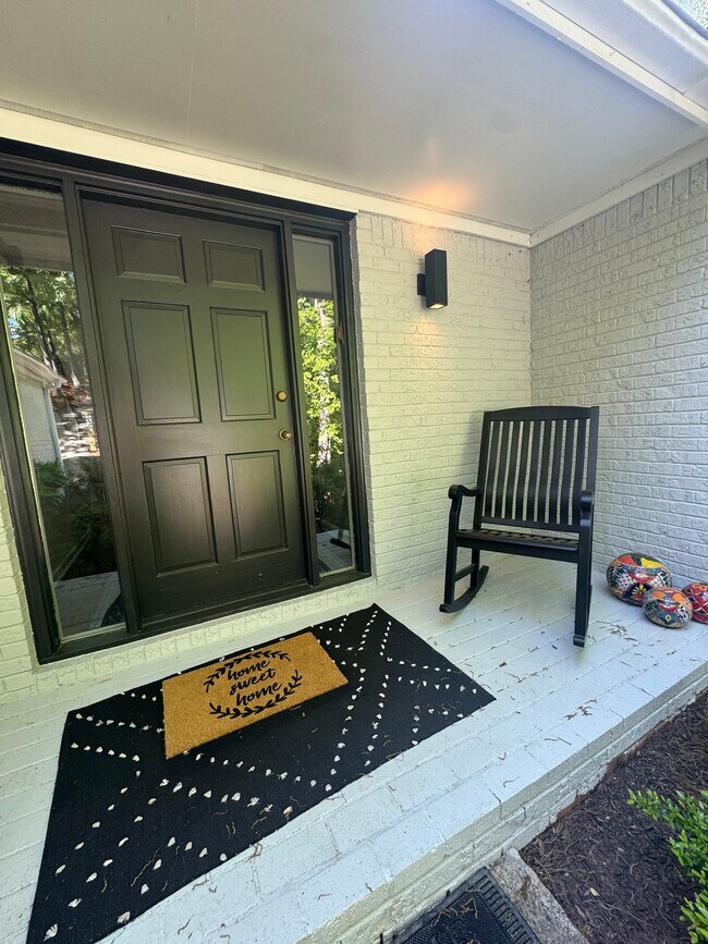 Foto del edificio - 585 Kings Peak Dr