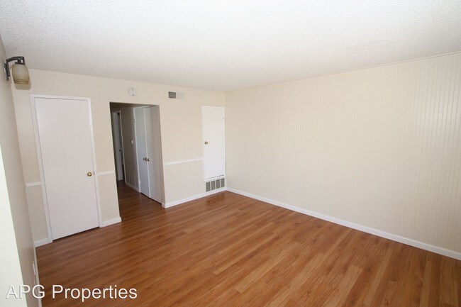 Building Photo - 3959 W McFadden Ave