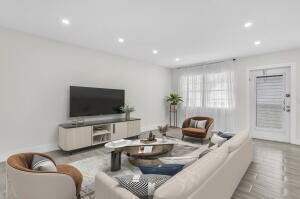 Foto del edificio - 4014 Yarmouth E
