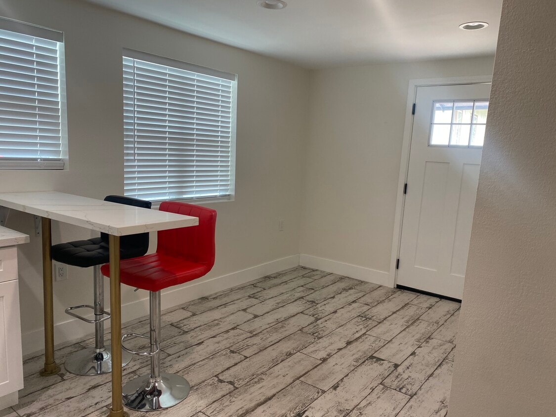 LIVING ROOM - 232 W Alameda Ave