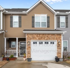 Building Photo - 1808 Fox Den Way