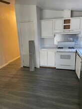 Apartments for Rent with Hardwood Floors in Patten, Oakland ...