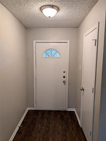 Foto del edificio - 1909 Willow Vale Dr