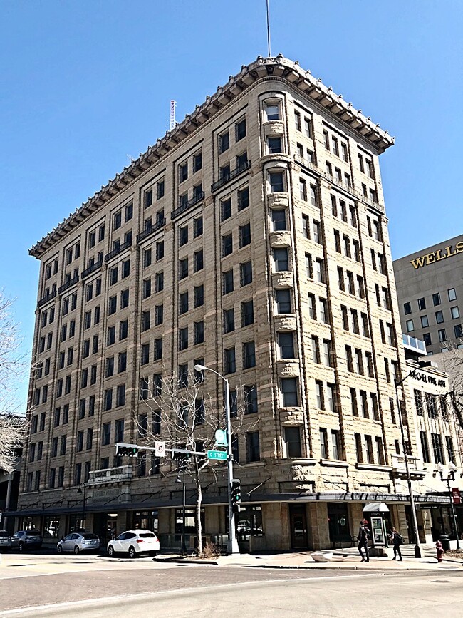 Foto del edificio - 100 N 12th St