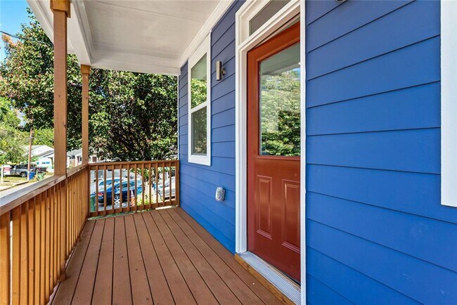 Foto del edificio - 1060 Grant Way SE