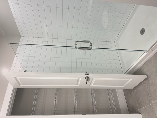 Interior Photo - 915 Glenwood Apartments at Grant Park