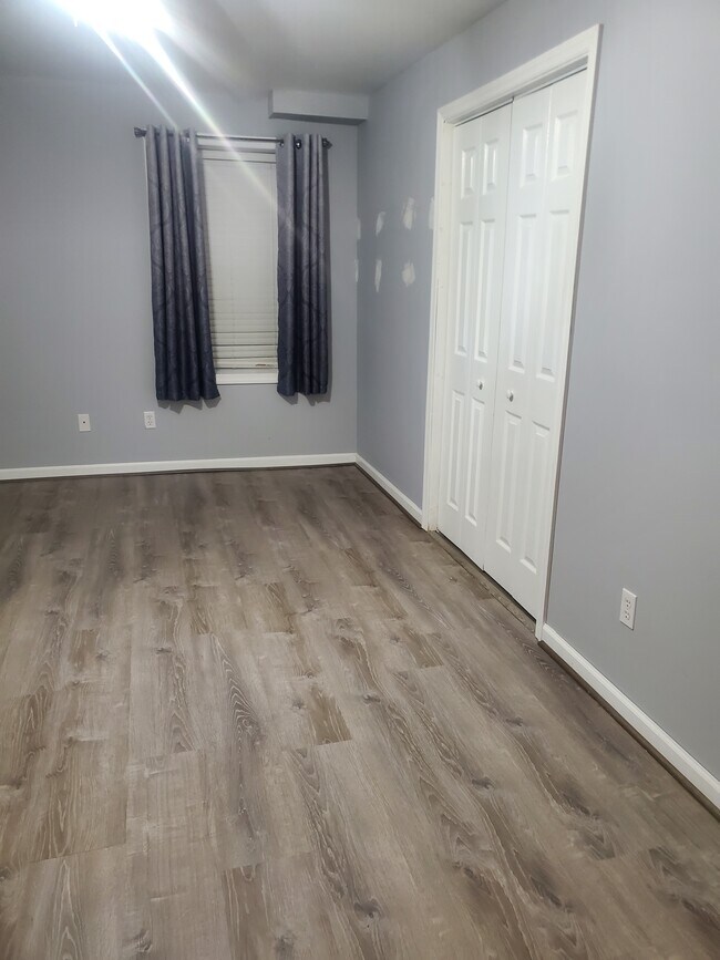 part of the main bedroom - 51 Jordan Dr