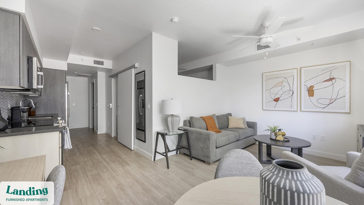 Foto principal - 707 S Farmer Ave