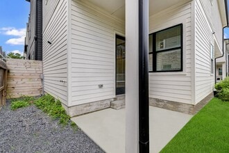 Building Photo - 2611 Judiway St