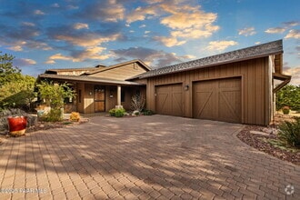 Building Photo - 5653 W Johnny Mullins Dr