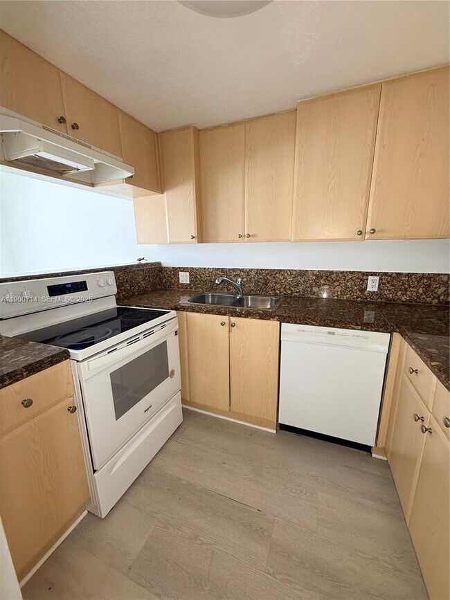 Foto del edificio - 12605 SW 91st St