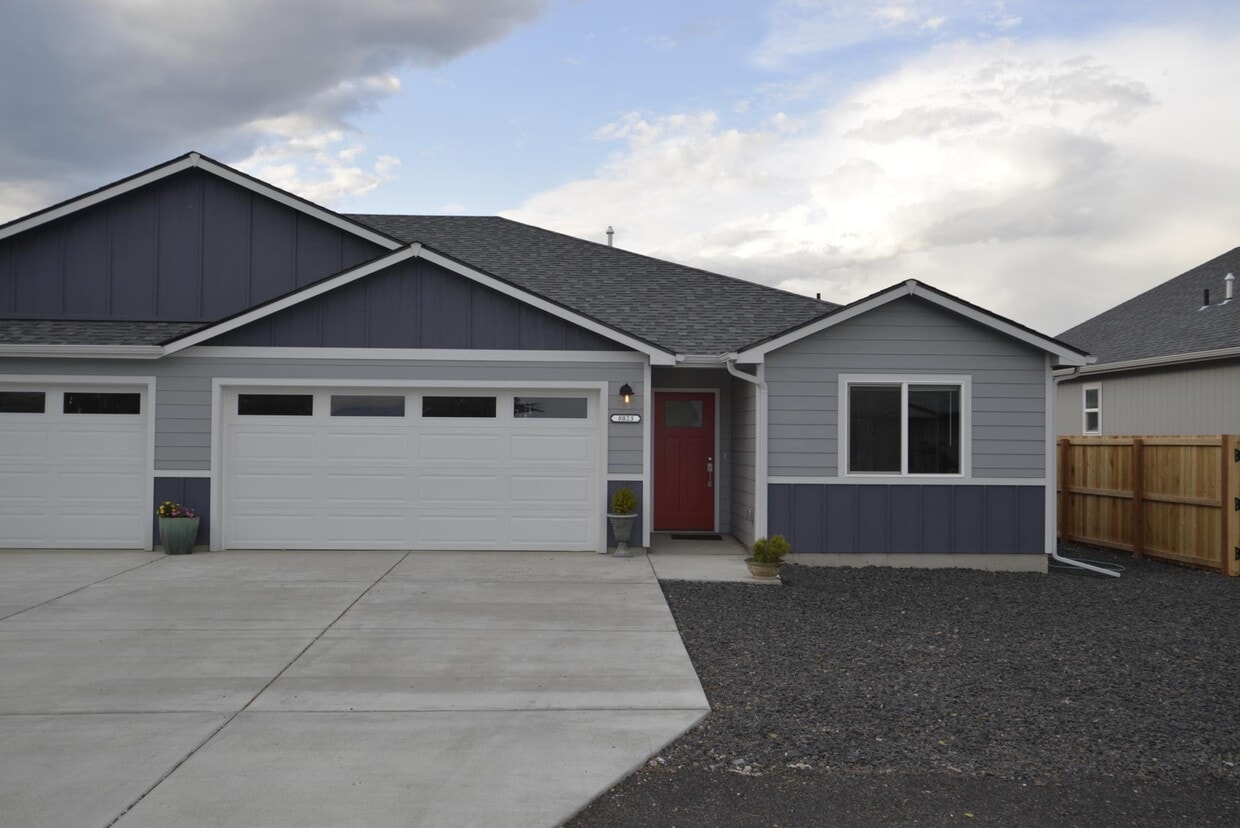 8023 E Nora Ave, Spokane Valley, WA 99212 House Rental in Spokane