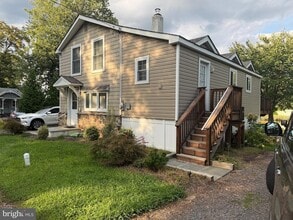 Building Photo - 603 Haunted Ln