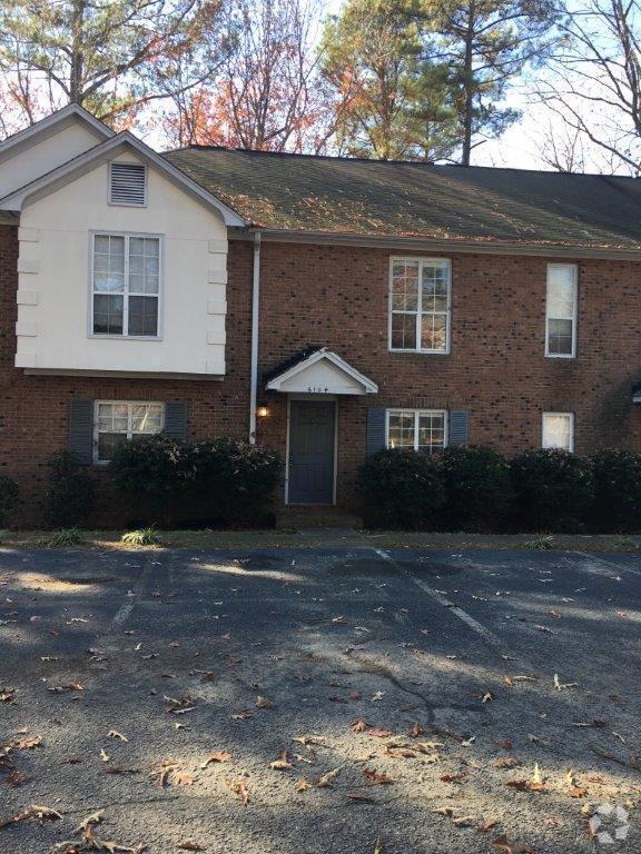 Building Photo - 6104 Bushmills St