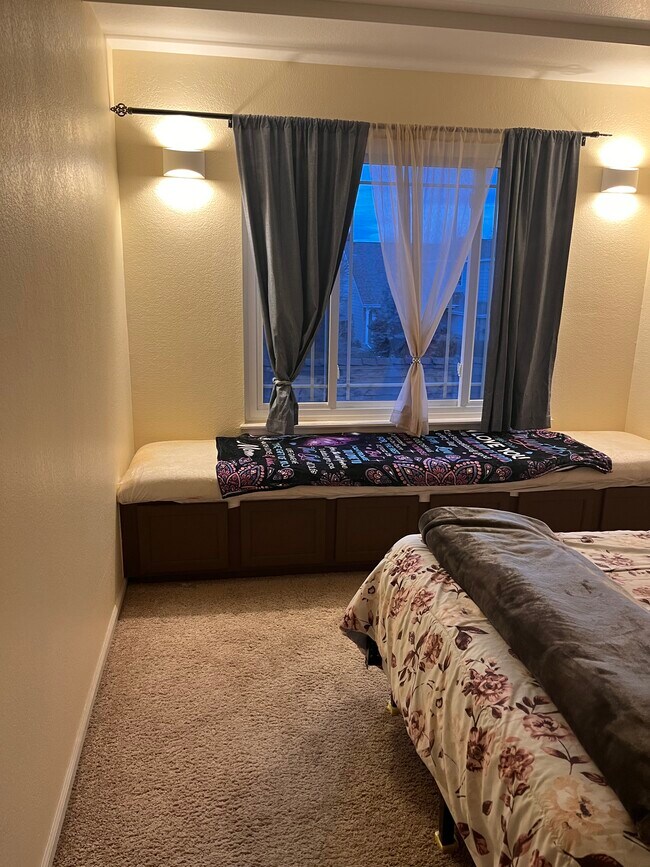 19957 E Belleview Pl, Centennial, CO 80015 House Rental in Centennial