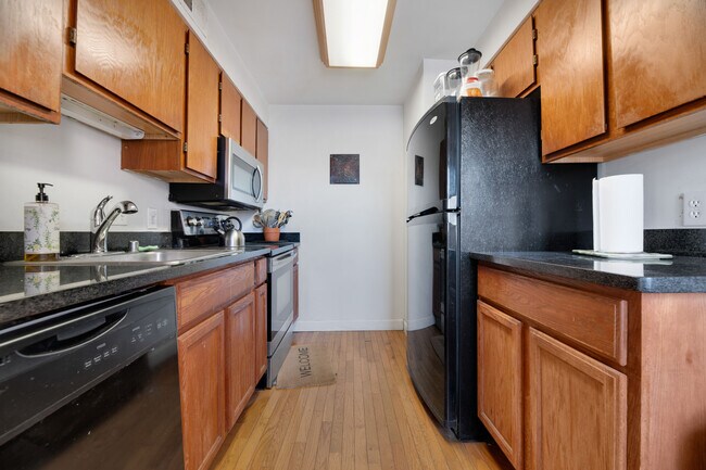 Foto del edificio - 1 bed 1 bath Condo