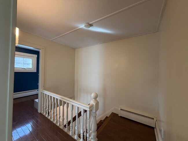 Foto del edificio - NOW AVAILABLE FOR RENT - Beautiful Single Family Home In North Adams