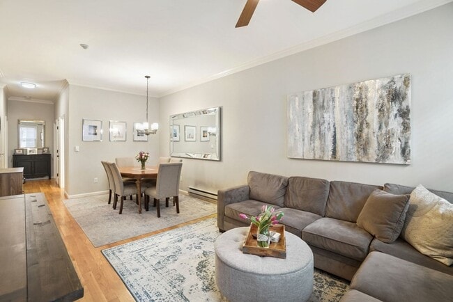 Building Photo - 138 High St