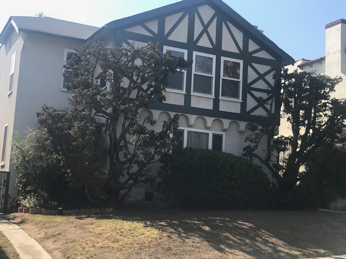 Foto principal - 1317 Masselin Ave