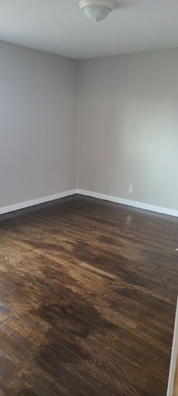 Building Photo - 3709 Wesley Dr