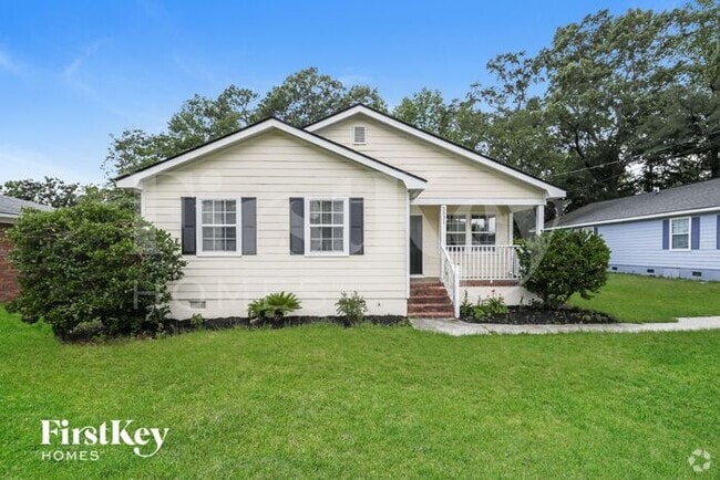 Building Photo - 5531 Buskirk Ave