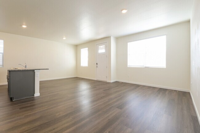 Foto del edificio - 13441 Oneida Ln