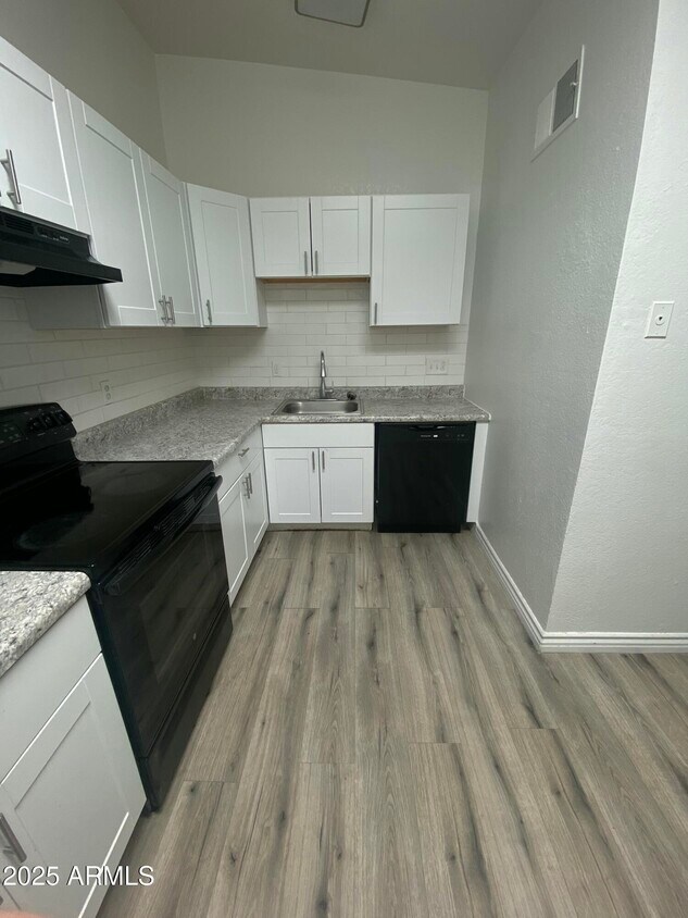 Foto principal - 2580 S Yavapai Rd