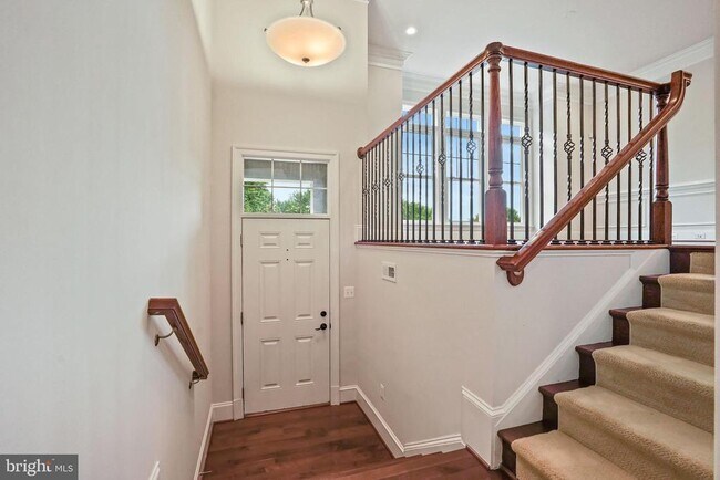 Foto del edificio - 6767 Darrells Grant Pl