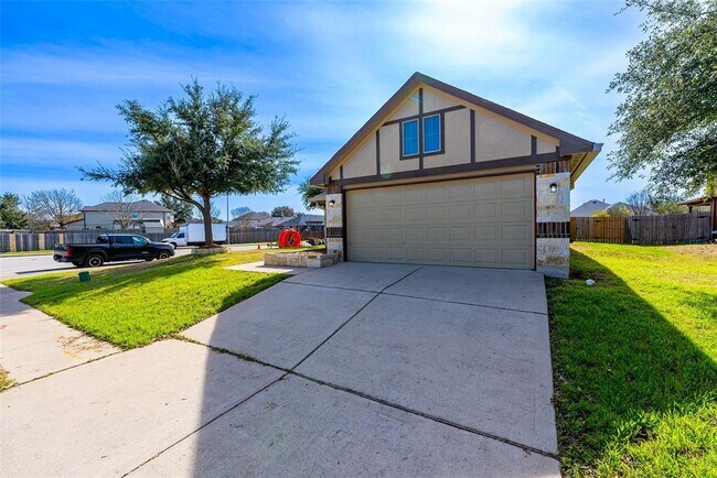 Foto del edificio - 15111 Nordyke Ln