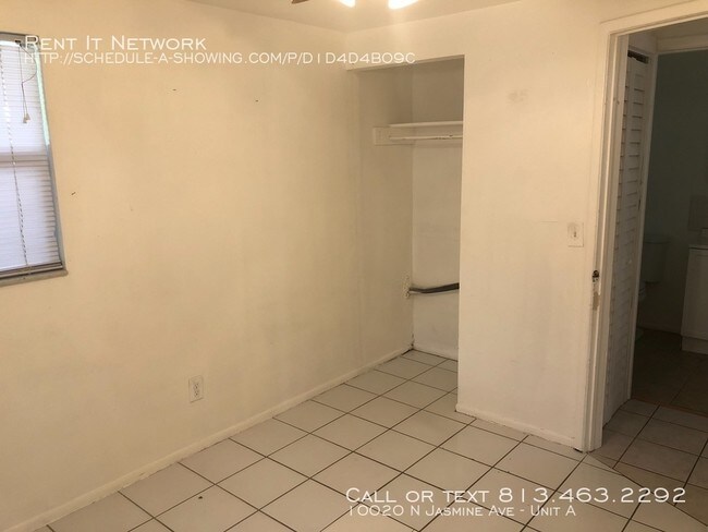 Foto del edificio - 10020 N Jasmine Ave
