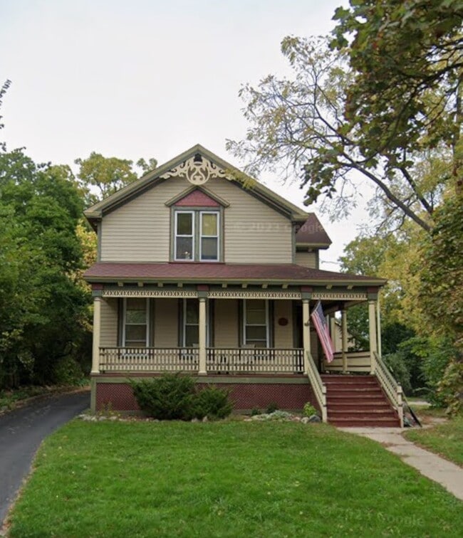 Building Photo - 474 W Judd St