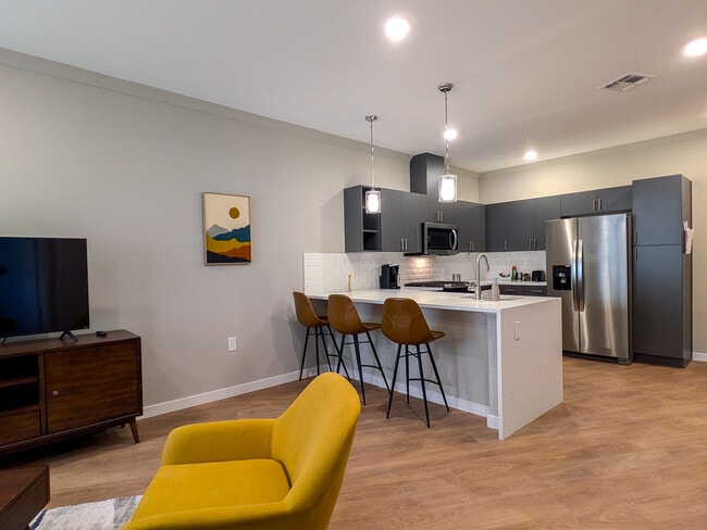 Sala de estar - 1 habitación - Metro526 Apartments